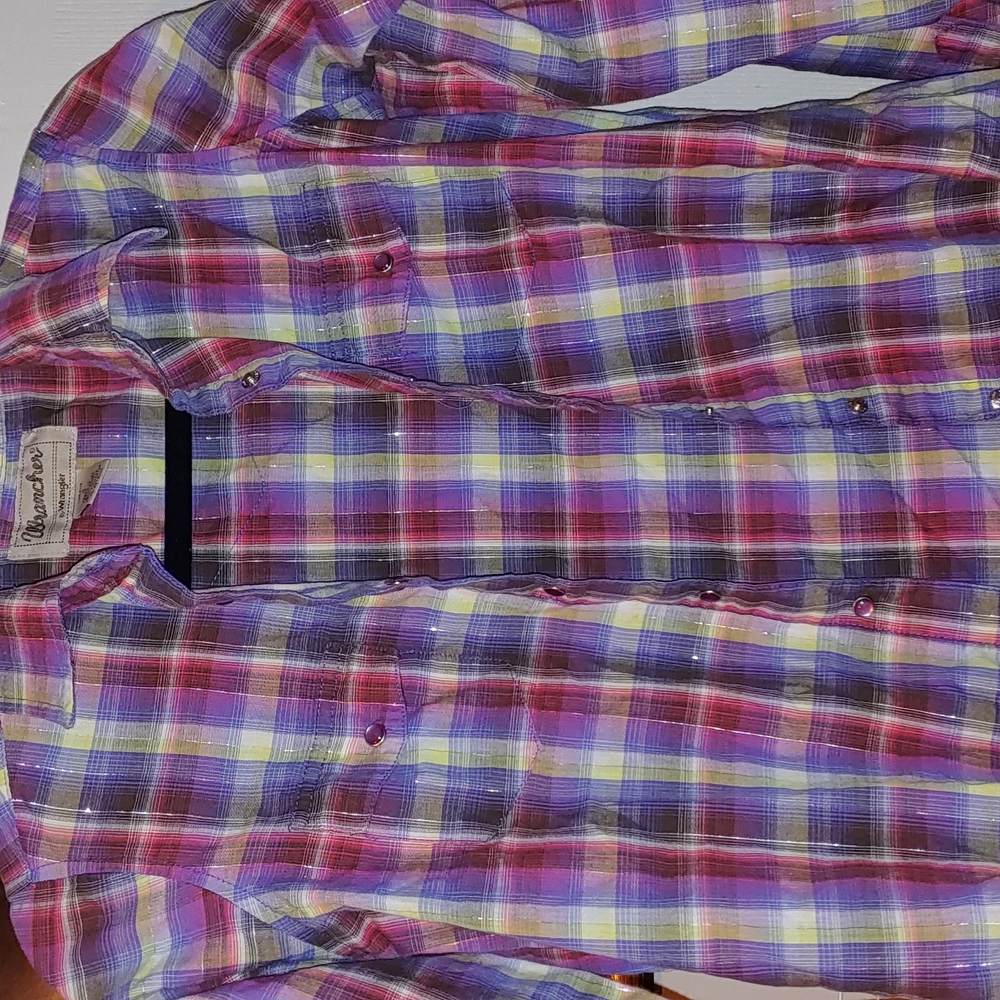 Women's Wrangler button down